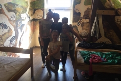 received_2204945353121432