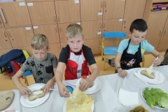 241670835_556829655652383_1470030098769421429_n