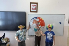 a1892851-7dff-4d7a-93a3-c7be4b7edd2a