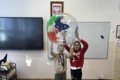 b725aca8-9c9e-4974-9b94-ee40c8cddc9c