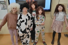 383f85bb-c932-4a3c-86c2-58754a9a4b4c