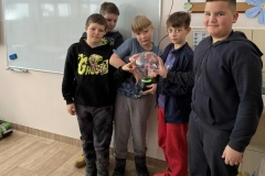 cf5cfe25-a74a-4cc2-8b71-c9941fe1e184