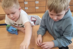 f64ea559-9309-481b-95e4-664b100f5bf1