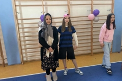 b6fd58b6-c143-440d-bdc3-06c7ee26dfa2