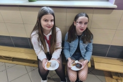 ca39f945-1c34-4e6b-a9f8-58a755b2c9f1