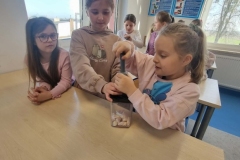 01ab03e0-71c8-46fc-8604-8fcc1c6515a7