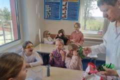 3721ad7c-4d3d-417b-9769-759195f2dd2f