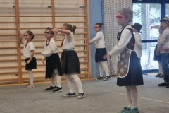 65ee589a-e7d3-49ed-b478-396f7676e567