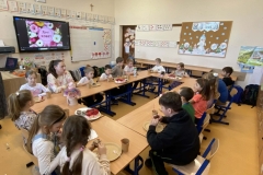 6e78b9f1-1d09-42df-8b75-b8c32c74bb02