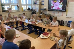 fbd9c4b5-adef-4cc9-b9ab-c93b05fcd8bc