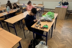 adb634c8-d127-4dfe-8177-731ab08b33a8