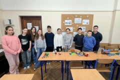 fc8ef23a-a472-47cc-ab08-7de9cddc1c51