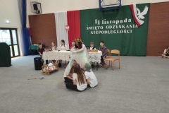 98d504e4-b924-49fc-8f66-8370207d4131