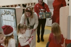 0b81dac6-f84b-41e9-835a-675456c5ea53