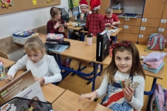 12b25ee8-858a-473c-b40d-c3bbc8057406