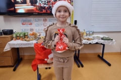 d5aa265d-1960-4a27-9a6e-b478eea58baa