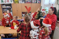 e0cd8377-ff4e-4579-af49-7667b06a64bc