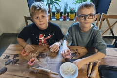 90da71fe-82ef-42e7-abc8-5c4dcce205c6