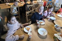 f2469127-b1e0-450c-bab7-082bb3b29e06