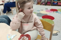 db4686f2-890f-4e8c-812a-a0caa7ed40c9