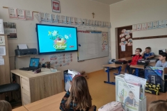 26b8c456-a66c-4ce8-a3e1-e51f41caabaa